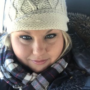 Meet your Posher, Amber